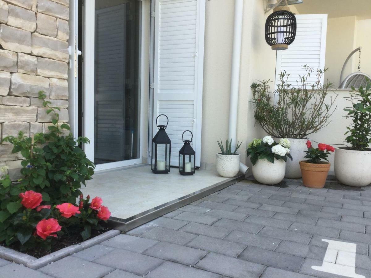 Destine Apartment Rogoznica  Exterior photo
